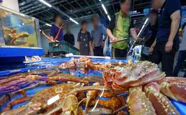  韩国船企HD现代增购海鲜供应员工食堂引争议