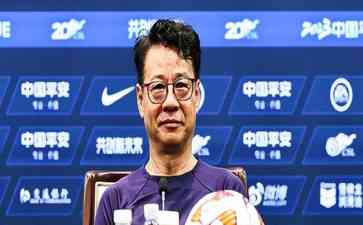  上海申花主帅遭受重大打击，球队核心伤情堪忧