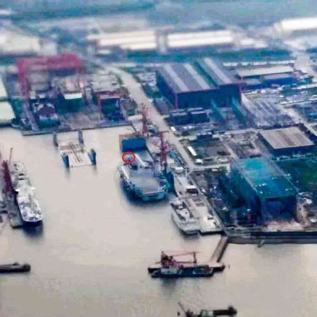 离解密003福建舰舶海试又进一步，舰载电磁弹射器拆除工作开展中