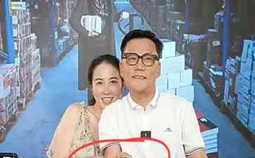 叶璇晒与李国庆合照,引爆猜测又一波风波?