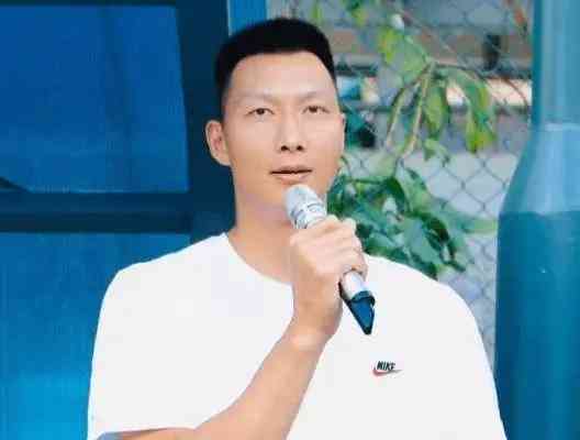 易建联宣告告别篮球职业生涯:新的篇章即将开启