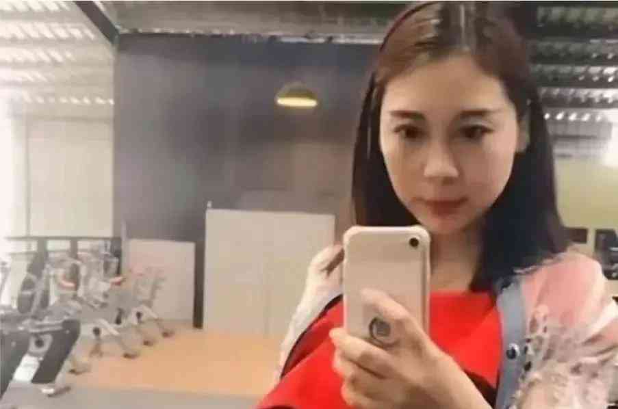 劳荣枝杀人案再曝大牌律师与有利证人,死刑执行悬而未决