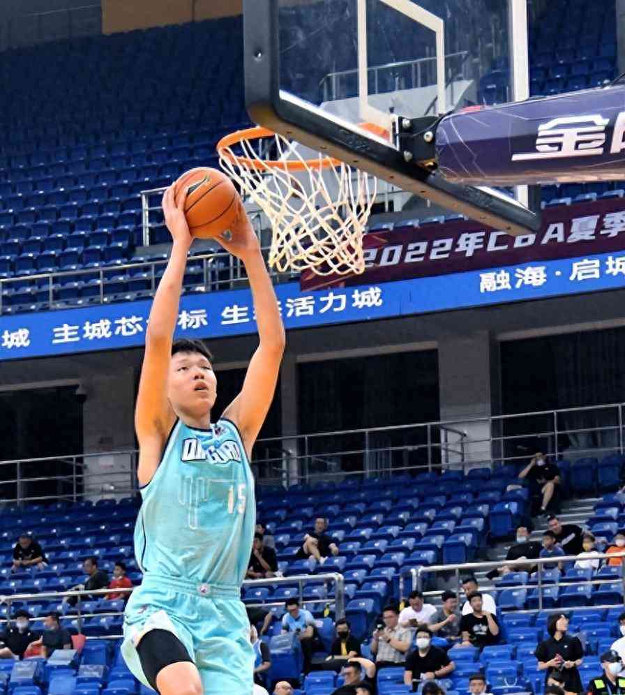 中国U19新星杨瀚森成新希望