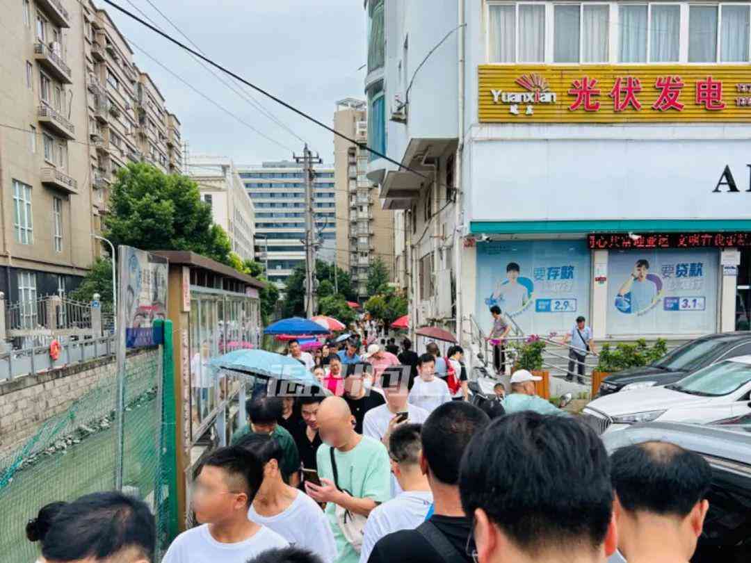 瑞安东山站人潮汹涌,成温州最热门乘车点