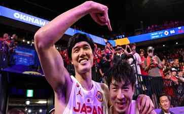 中国男篮胜安哥拉,争取奥运会门票