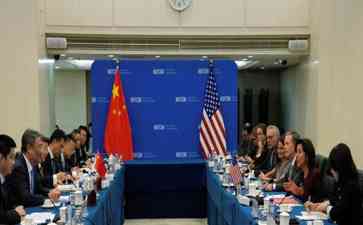 美国双面挑衅与谈判,在中国面前,何处安放傲慢?