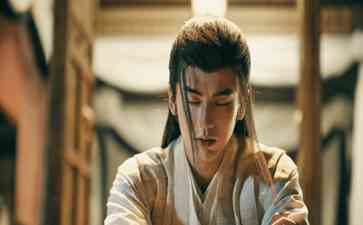  引爆CP热度！虞书欣张凌赫主演的《云之羽》首播惨遭吐槽
