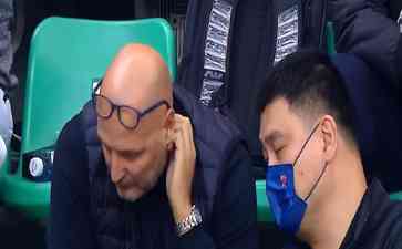 中国男篮迎战菲律宾再遭重创,两大主力将缺席关键战