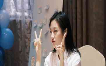 闺蜜传记:瞎女侠为何红遍京圈?
