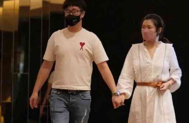 SHE成员Selina官宣生子 为孩子取名小腰果