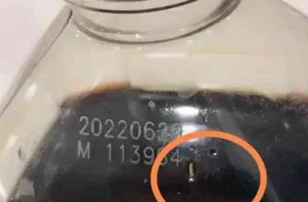 揭秘酱油生虫的原因,专家告诉你正确保存方法
