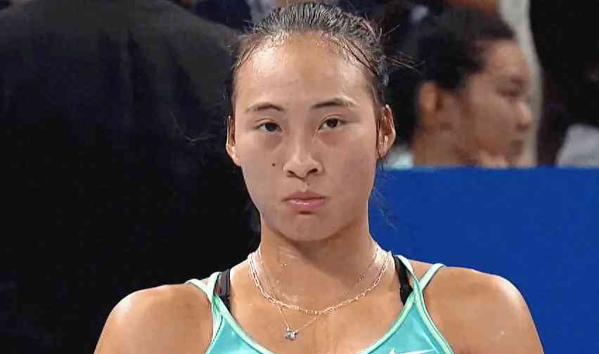 郑钦文2-0复仇,晋级8强创3项纪录,获15万奖金