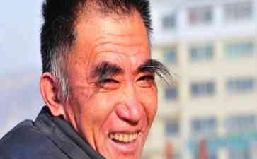 长眉之人福气深厚,寿命长久
