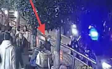  重返家园！老人迷失泸州古街引暖心接力