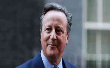 英国前首相卡梅伦回归，内阁改组迎来戏剧性转折