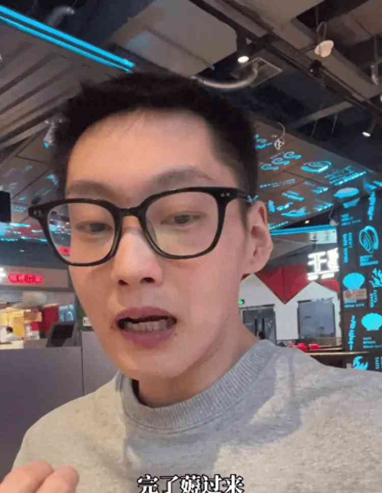 网红“快乐小赵”去世 疑似酮中毒,年仅29岁,震惊舆论