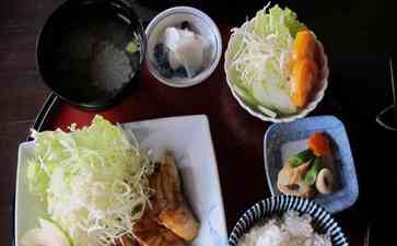 揭秘日本人长寿之道:丰富多样的饮食习惯保持健康