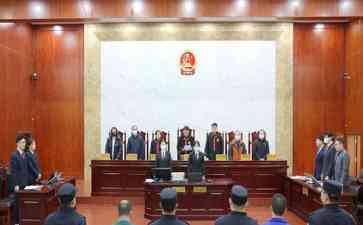 黑社会组织涉嫌放贷案一审宣判,头目被判二十五年有期徒刑!