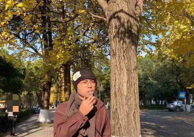 "985硕士,失业半年多,如今成为优秀文艺青年"