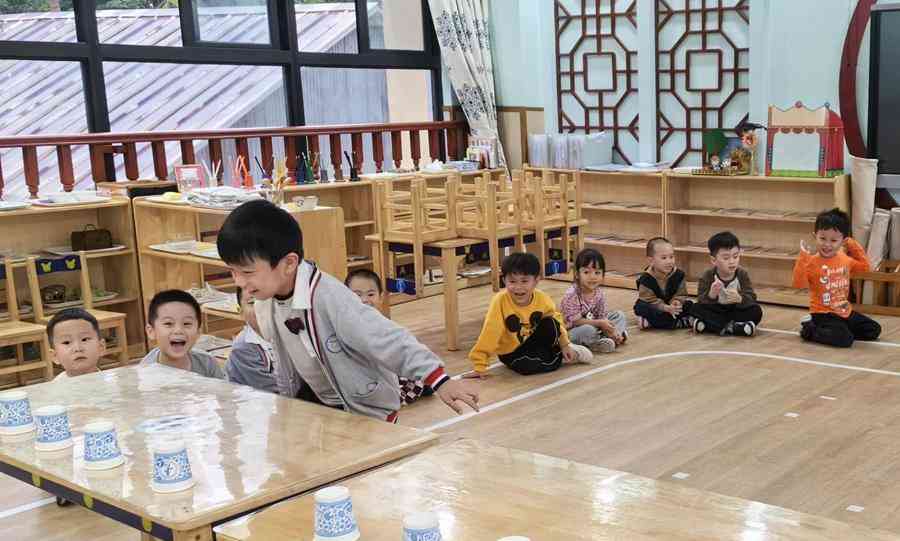 海口幼儿园推出游戏为主延时托管,解决家长接送难题