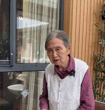 2023年最让人羡慕的网红:大爷大妈们的自在生活