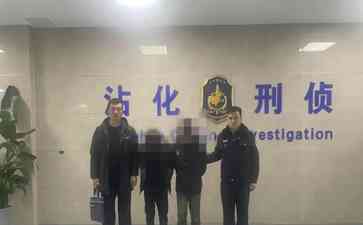 年底盗窃潮:街头车窗连锁破坏 警方24小时将嫌疑人绳之于法