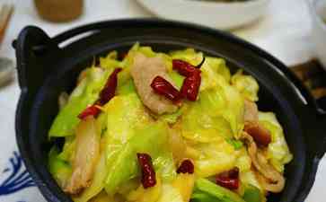 冬季必备!价格低营养高的“菜王”包菜补钙强免疫